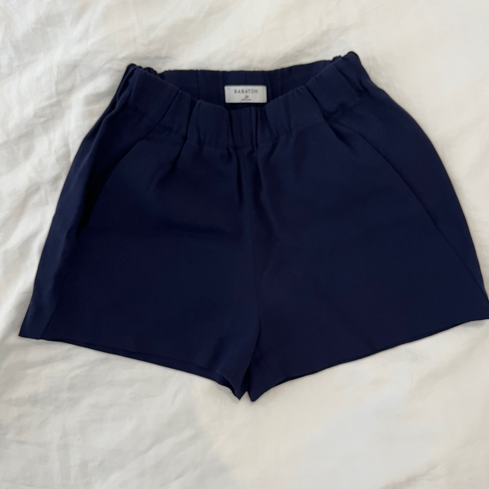 Aritzia Babaton Navy High Waist Crepe Shorts Women’s XS